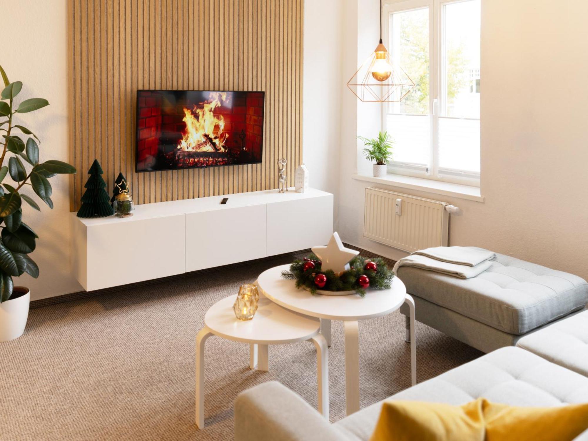 Schlosskoenig - Modernes & Zentrales Apartment Mit Balkon Und Arbeitsplatz Schwerin  Eksteriør billede